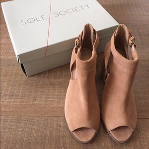 Sole Society Tan Peep Toe Heels